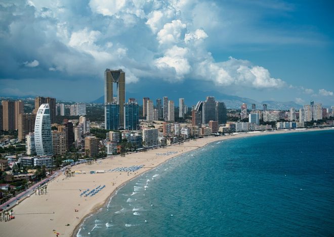 Benidorm se ha encontrado con algo peor que el turismo masivo: 340 millones de euros que amenazan con llevarla a la quiebra